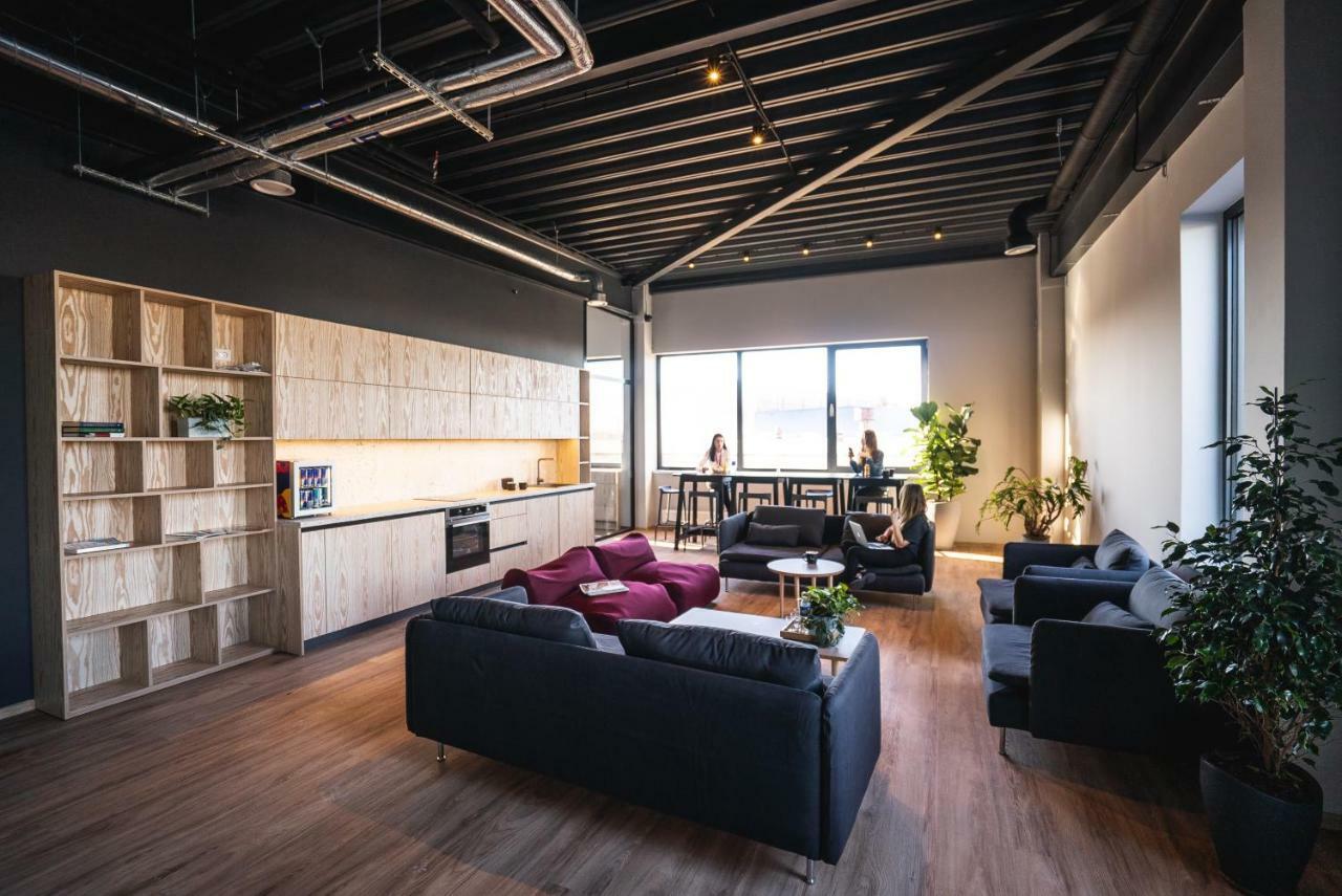 Апарт отель Light House Coliving Клайпеда Экстерьер фото